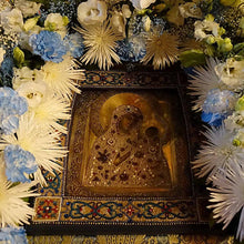 Load image into Gallery viewer, Left, Side: Mary the Mother of God
